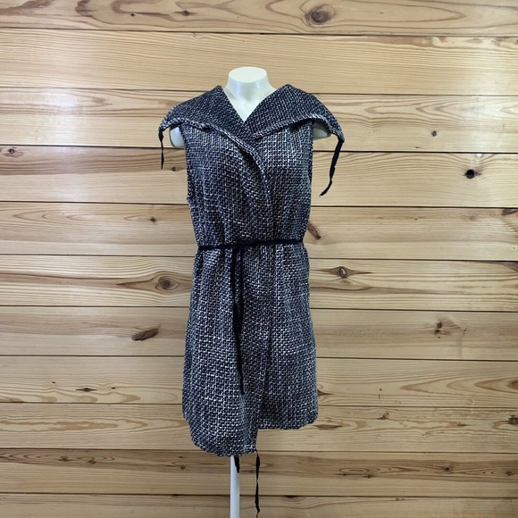 Bryn Walker Vest Medium Black White Tweed Wrap Sleeveless Duster USA B161 - Picture 1 of 9